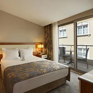 yasmak-comfort-hotel-istanbul.istanbul-turkeyhotels.com/